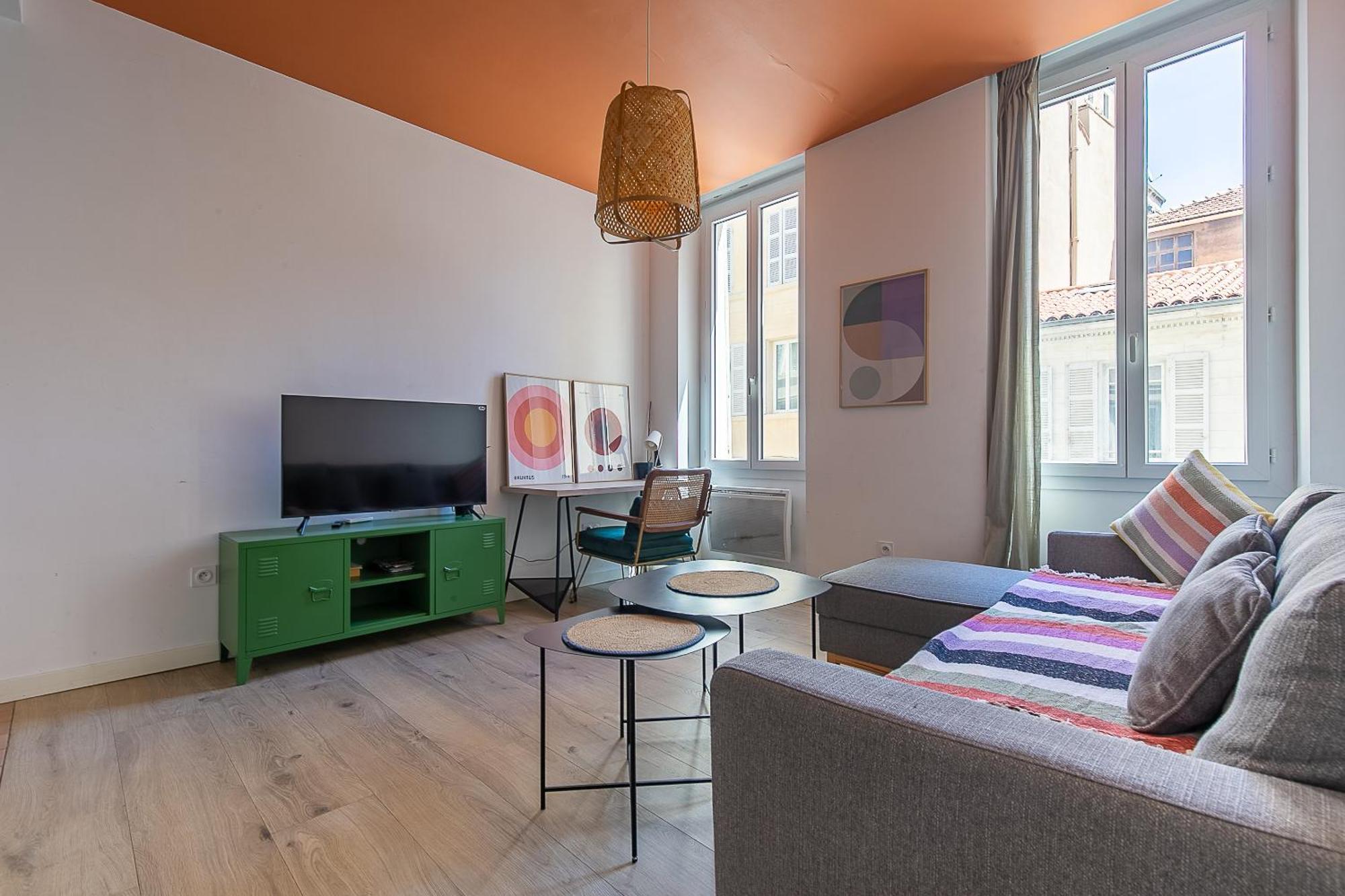 Apartment T2 Lumineux Avec Climatisation *