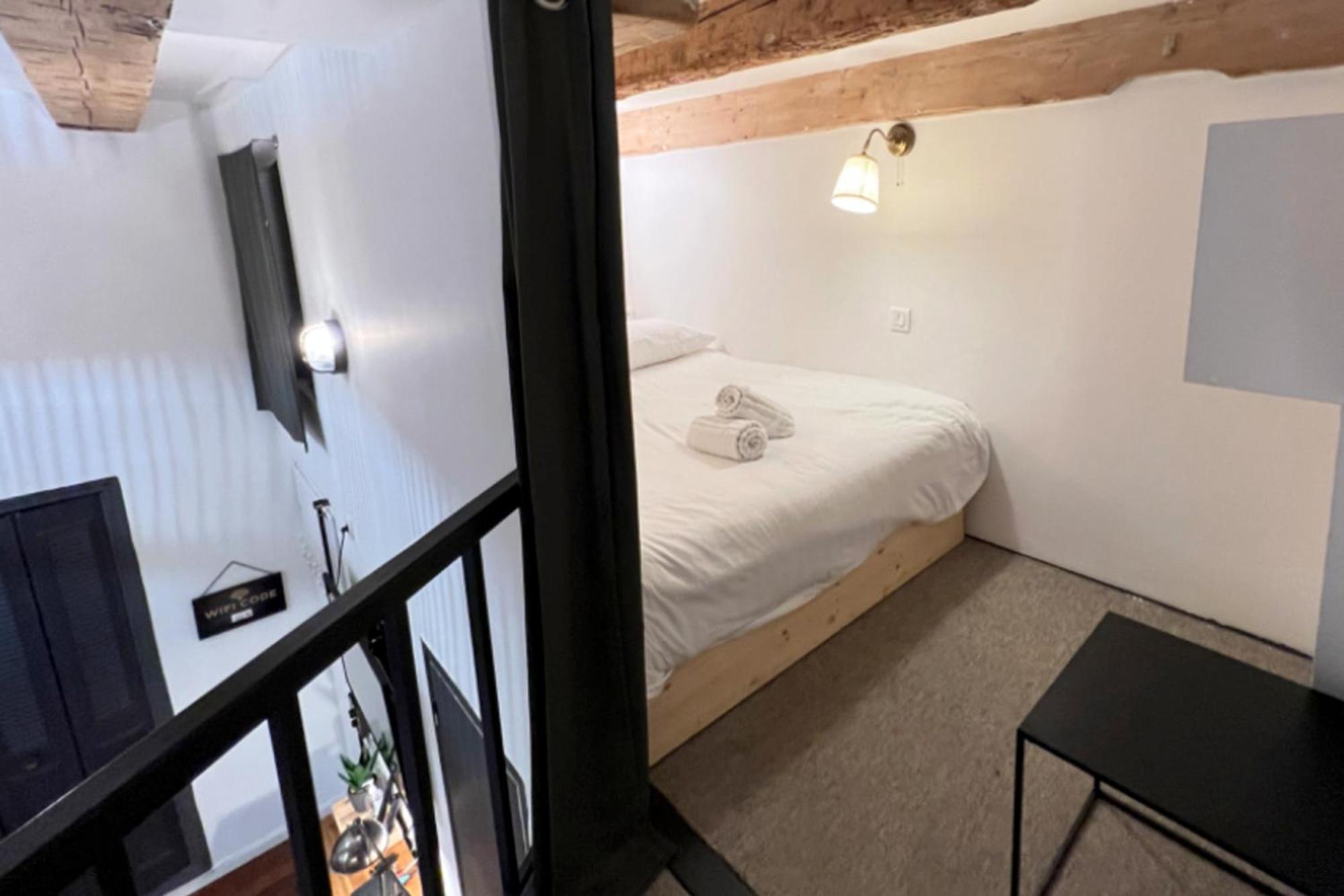 Le Nid Douillet - Vieux Port Apartment *