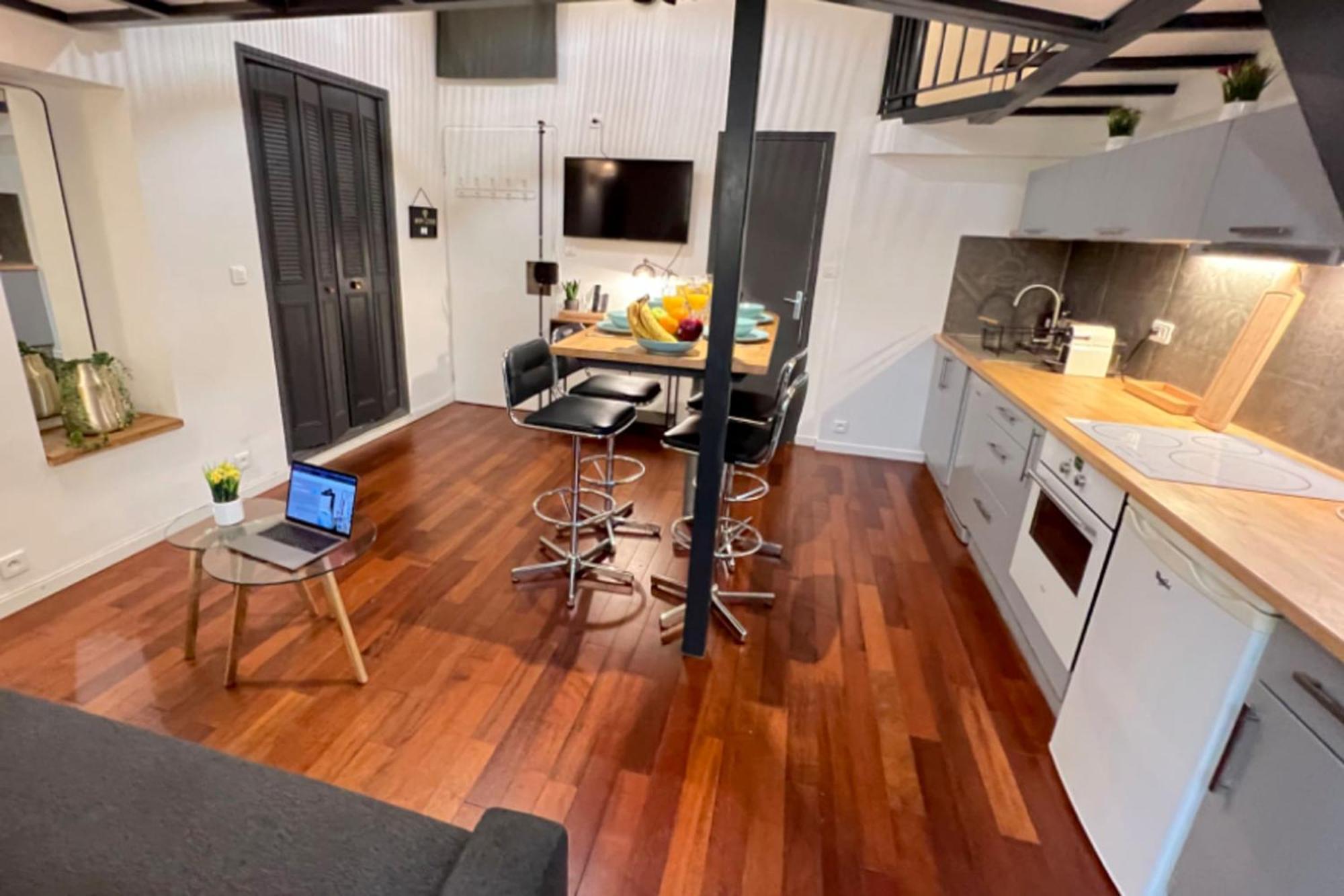 Le Nid Douillet - Vieux Port Apartment *