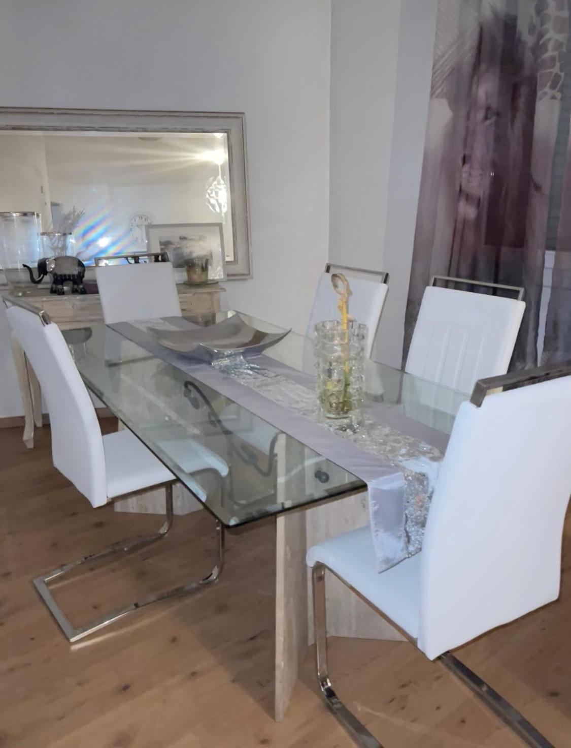 Joli Quartier Tranquille 13008 A 2 Minutes Du Metro Perier Appartement Marseille
