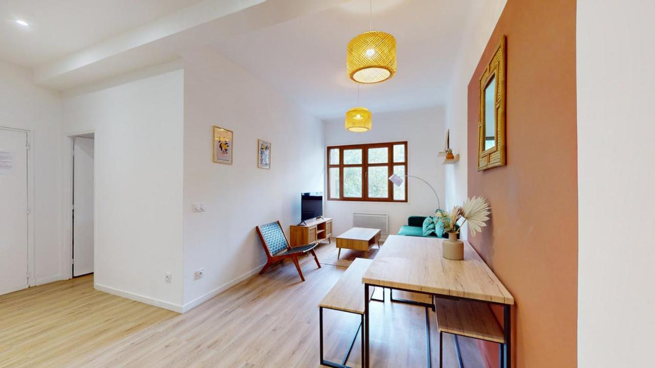 Appartement T3 Spacieux - Proche Gare - Entierement Renove *