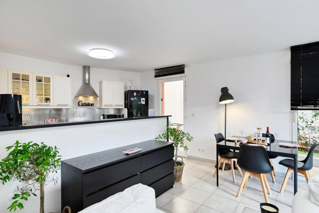 Duplex Design, Calme, Au Vallon Des Auffes, Bord De Marseille