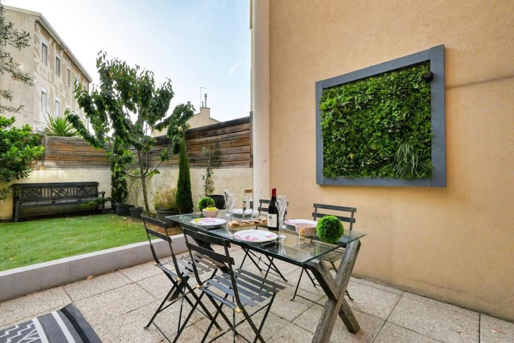Apartment Duplex Design, Calme, Au Vallon Des Auffes, Bord De Marseille