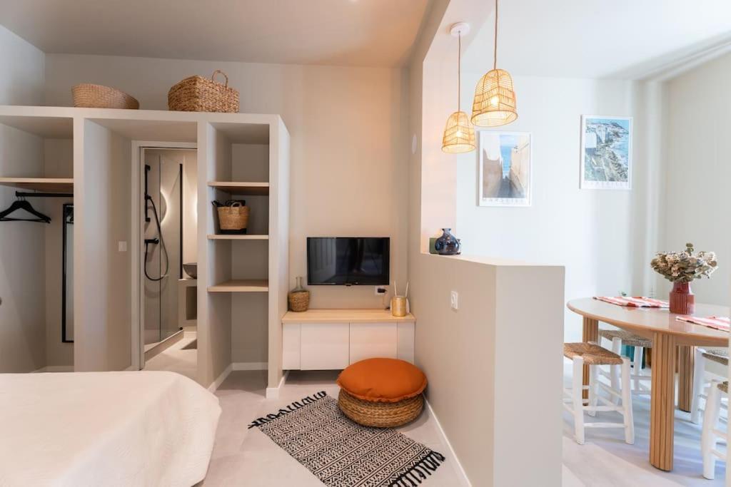 Appartement - Calme - A 700m De La Et Calanques *