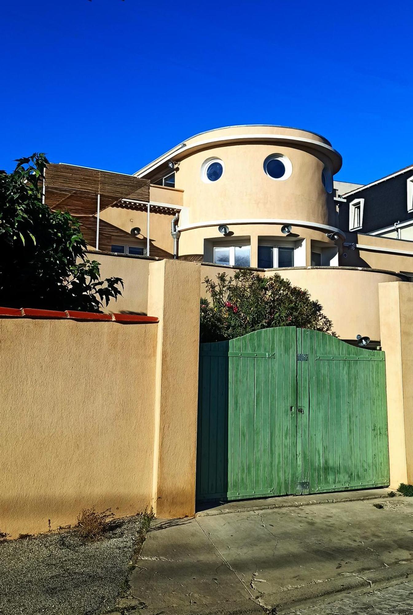 Apartment 2 Pieces A 150 M De La *