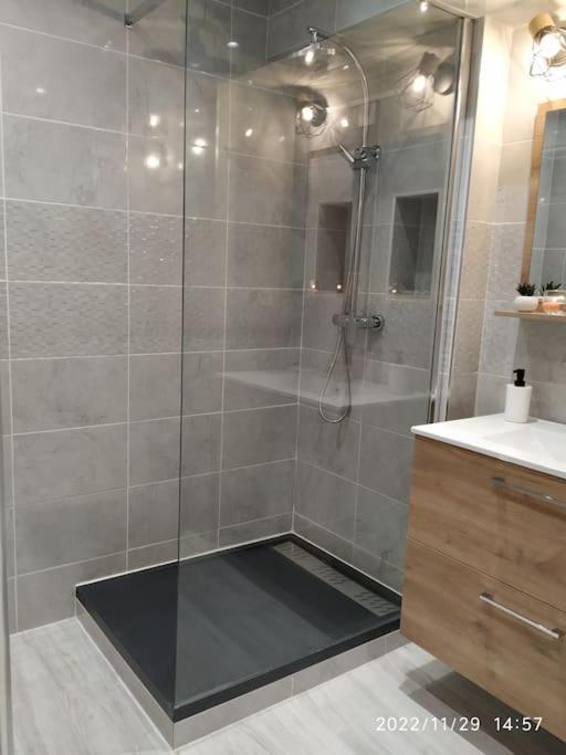 Appartement Joli Terrasse Dans Quartier Saint Victor