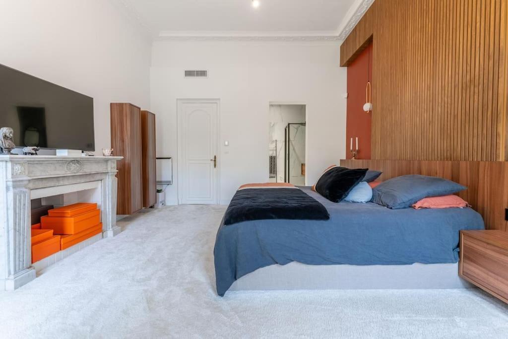 Standing, 8 Pers Apartment