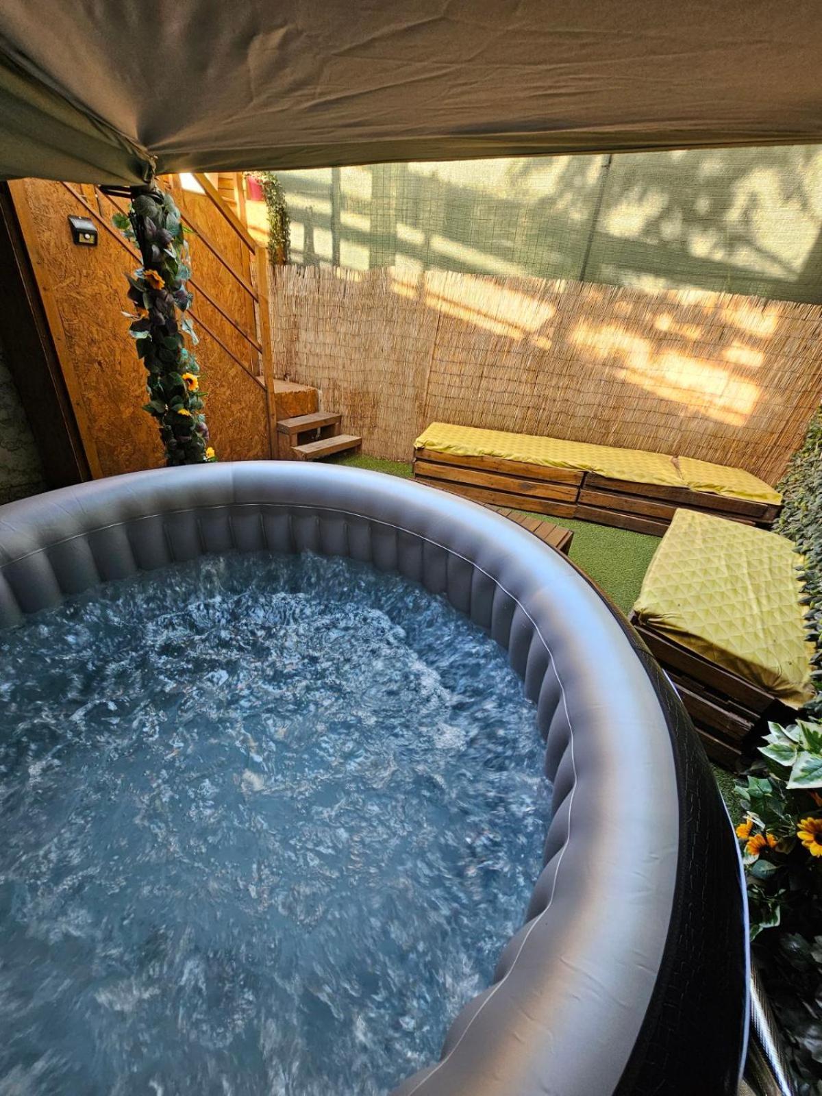 Grand 5 Avec Jacuzzi Exterieur Privee Apartment Marseille