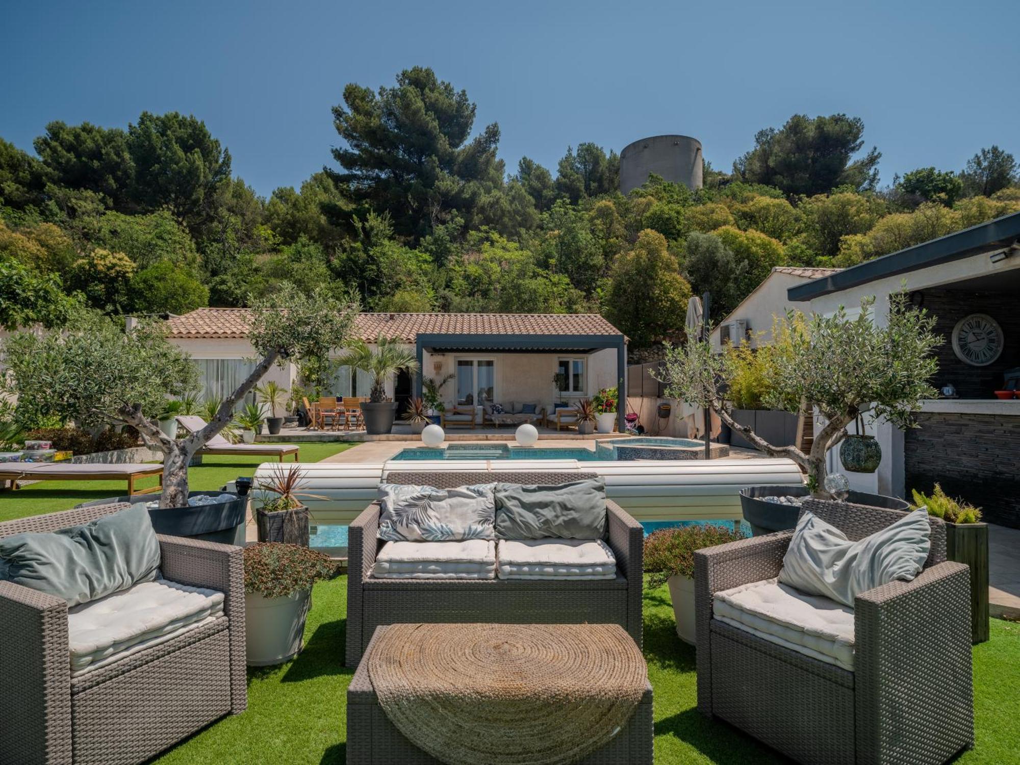 Magnifique Climatisee Avec Piscine Vue Exceptionnelle Villa
