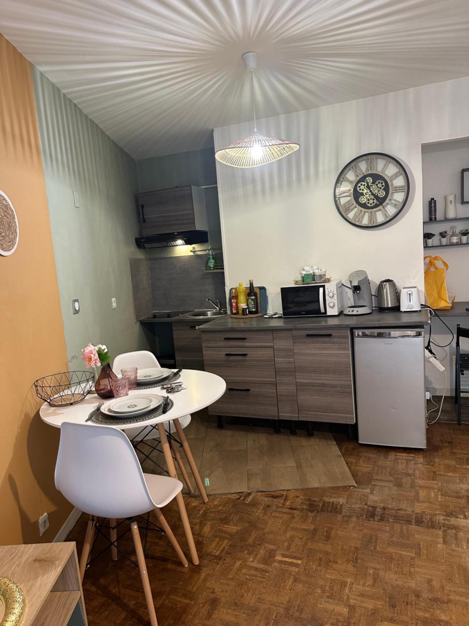 Cosy Saint Charles Centre 3 Personnes Apartment Marseille