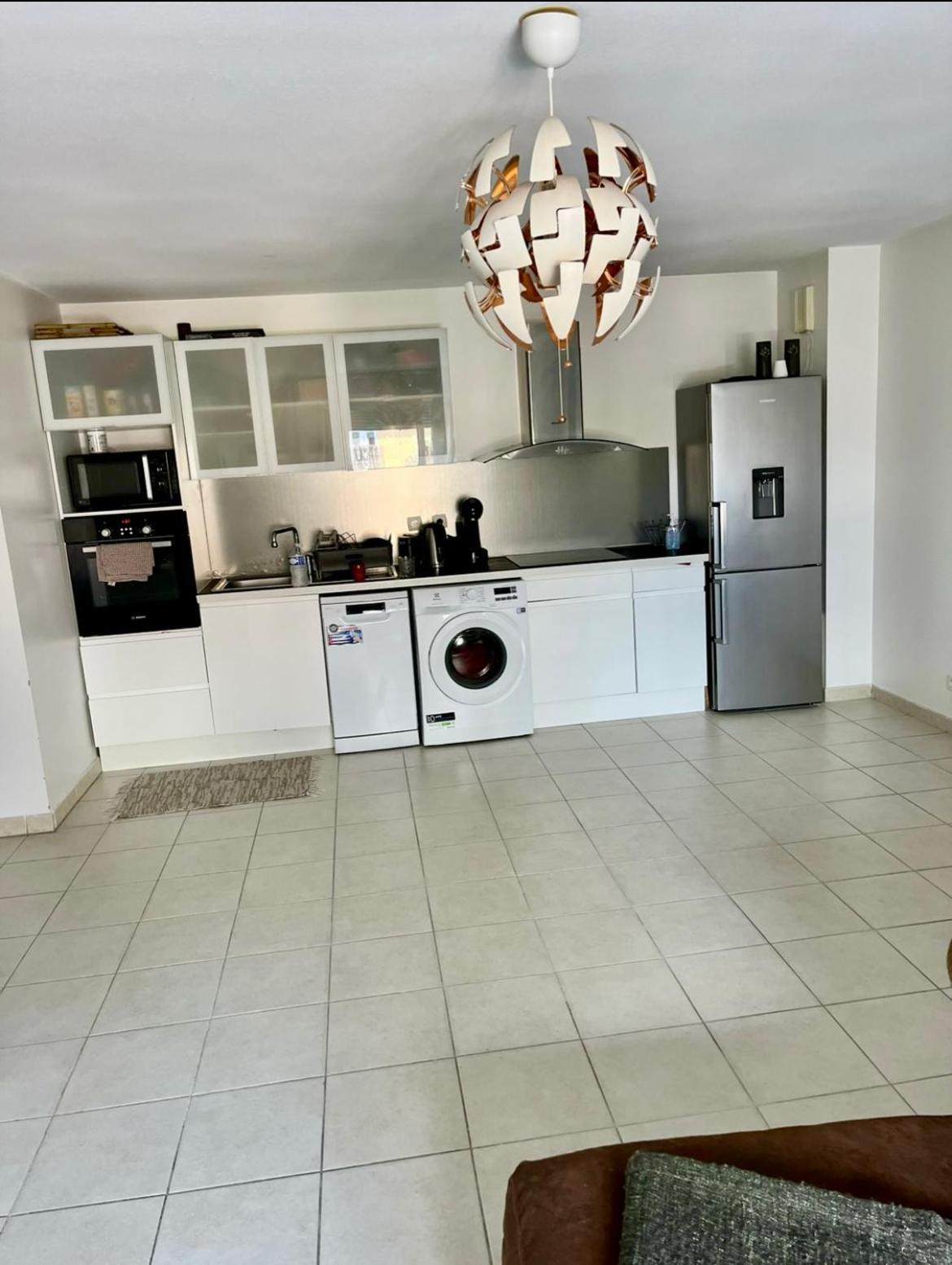 Apartment Location T3 *