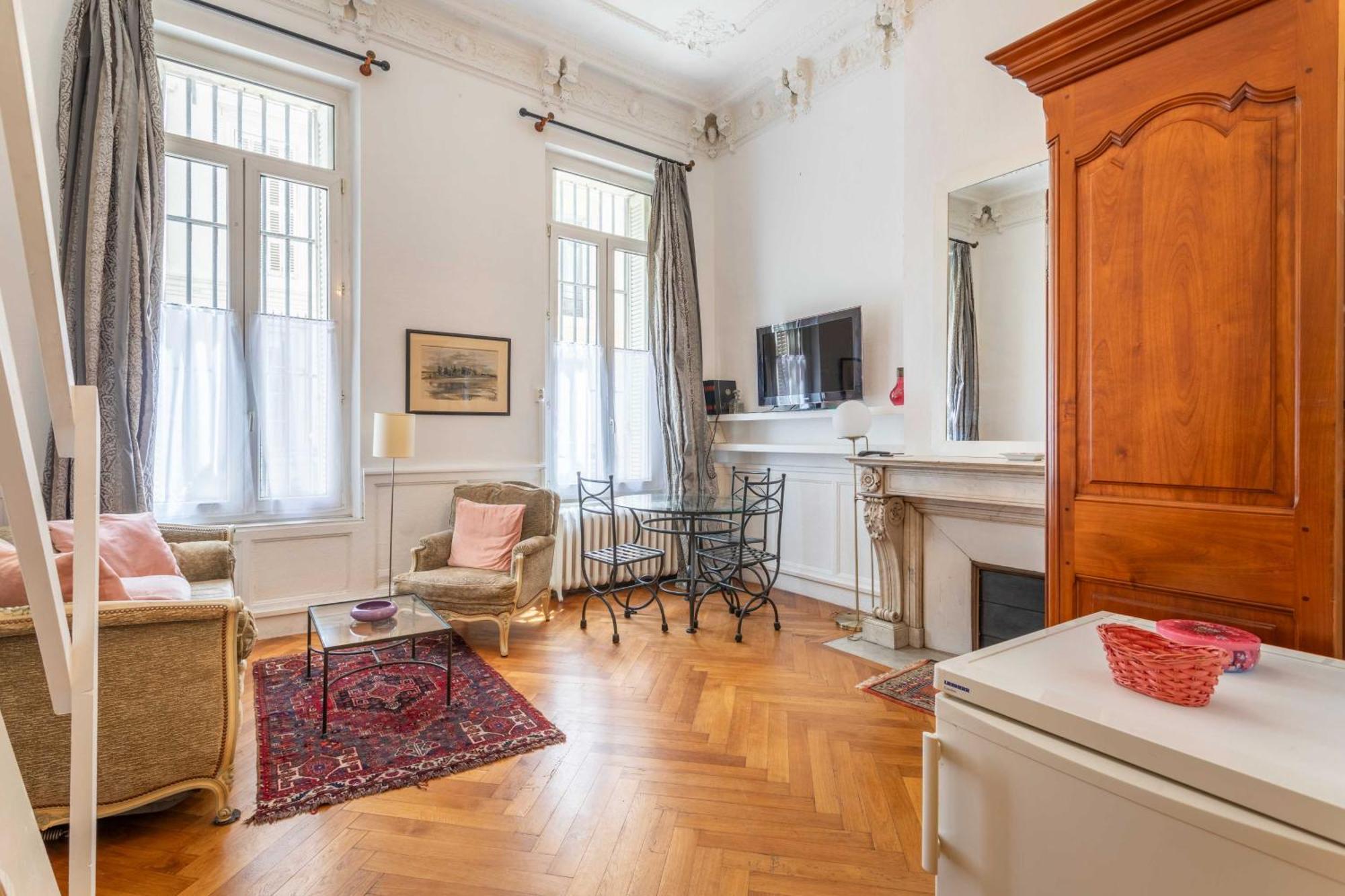 Charming Duplex With Ac -1br-2p- Appartement *