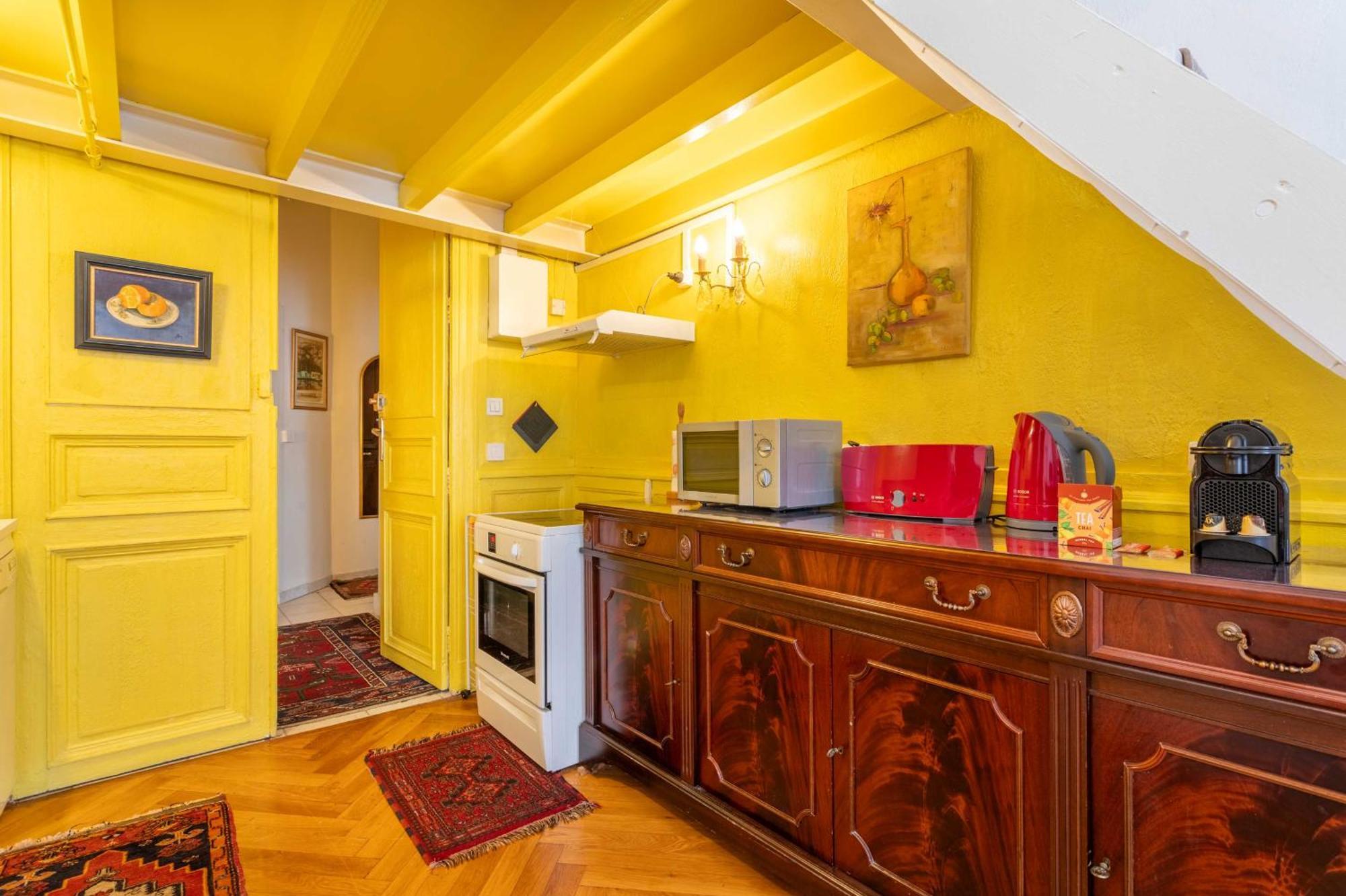 Appartement Charming Duplex With Ac -1br-2p- *