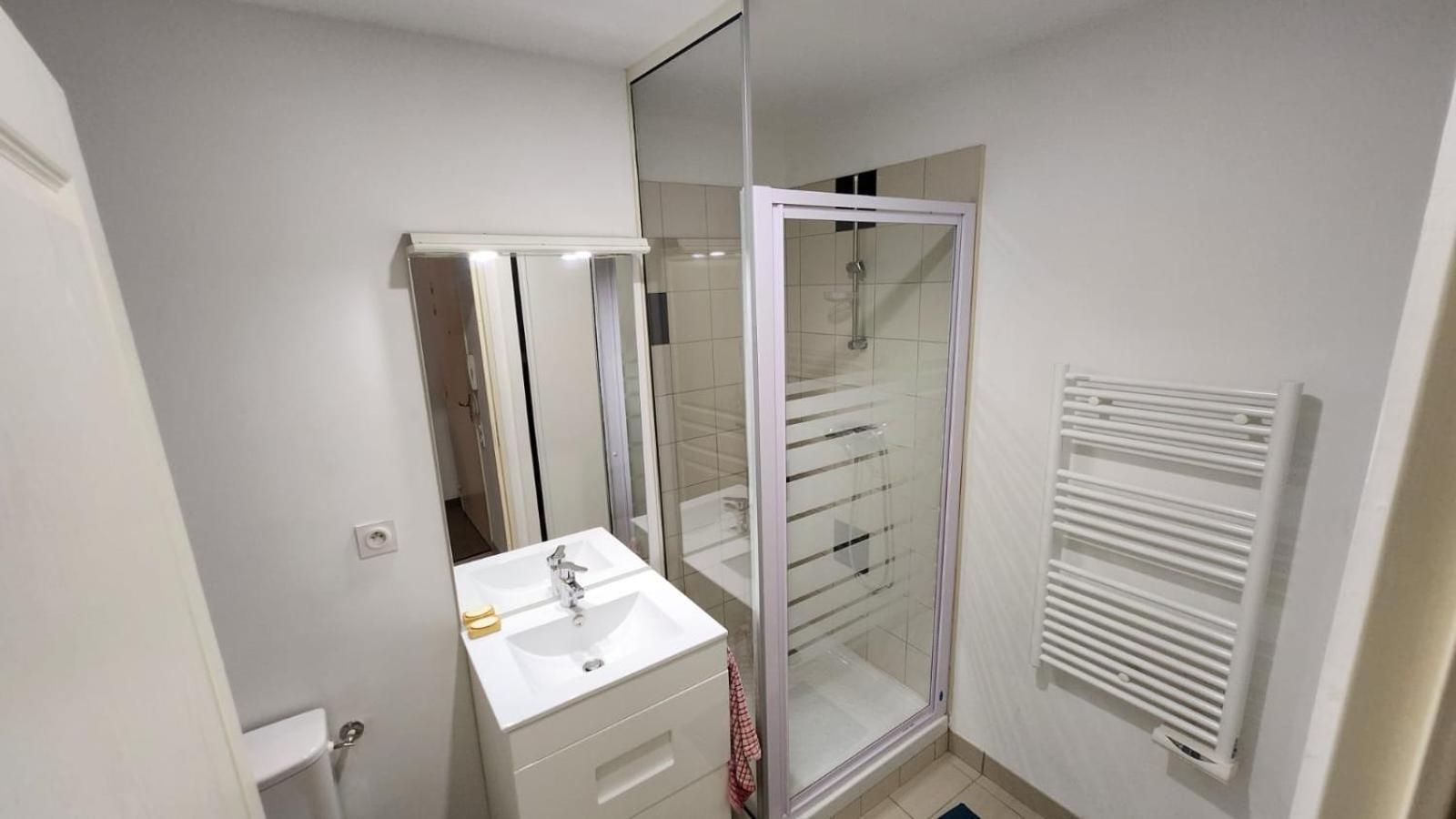 30m2 Avec Terrasse 10m2 Vieux Port - Panier - Host Elite Marseilles