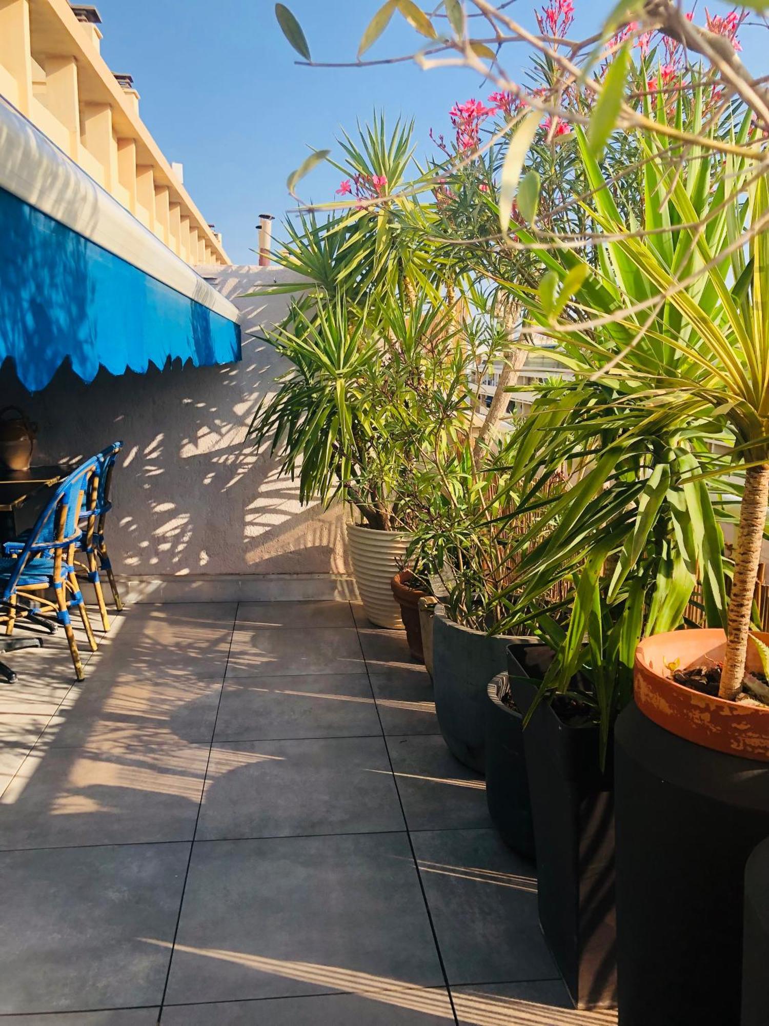 Apartment Joliette Panier, Vue Et Terrasse T1