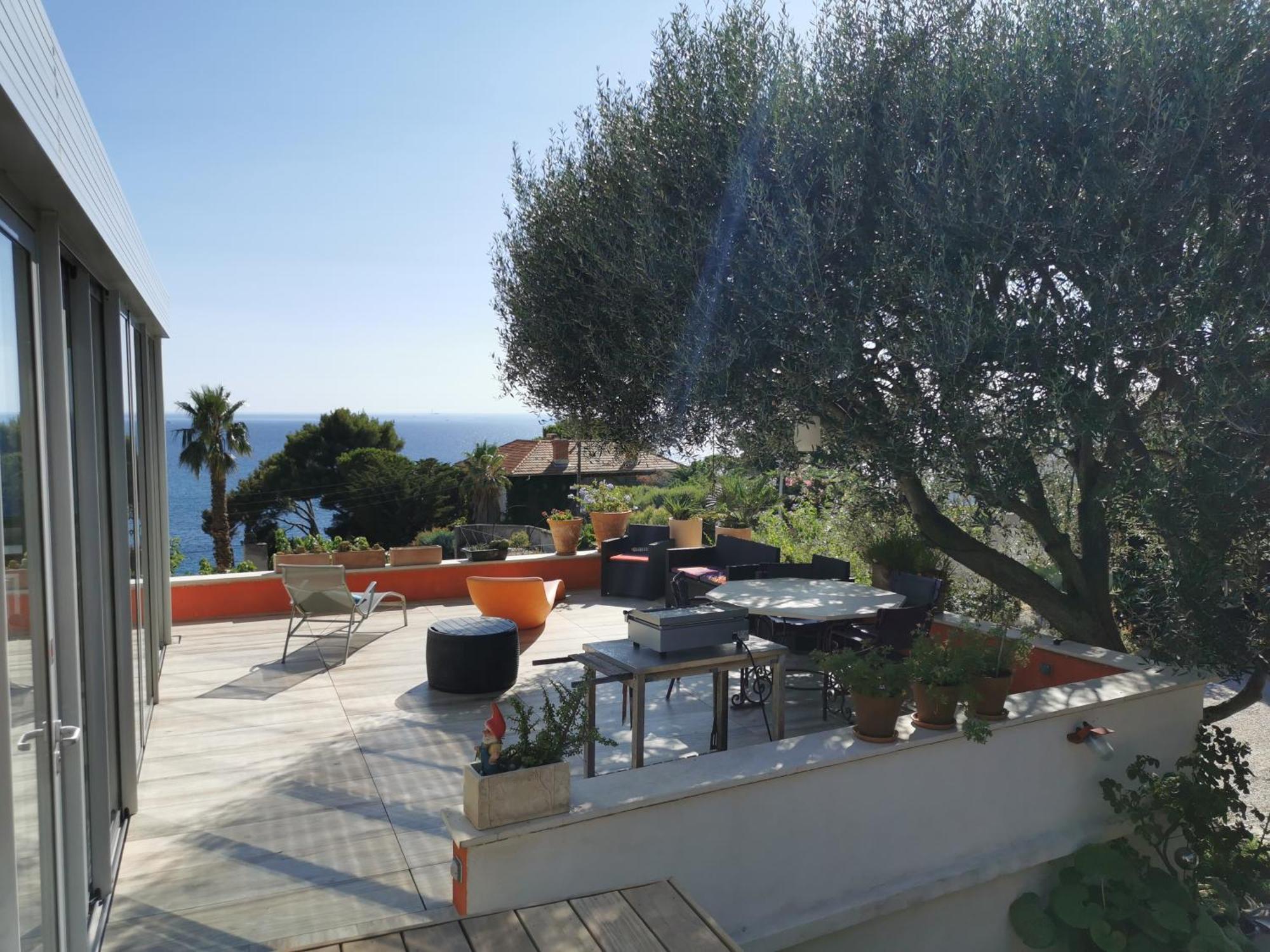 Helios - Vue Mer, Terrasse, Jardin, Piscine, Parking Marseille