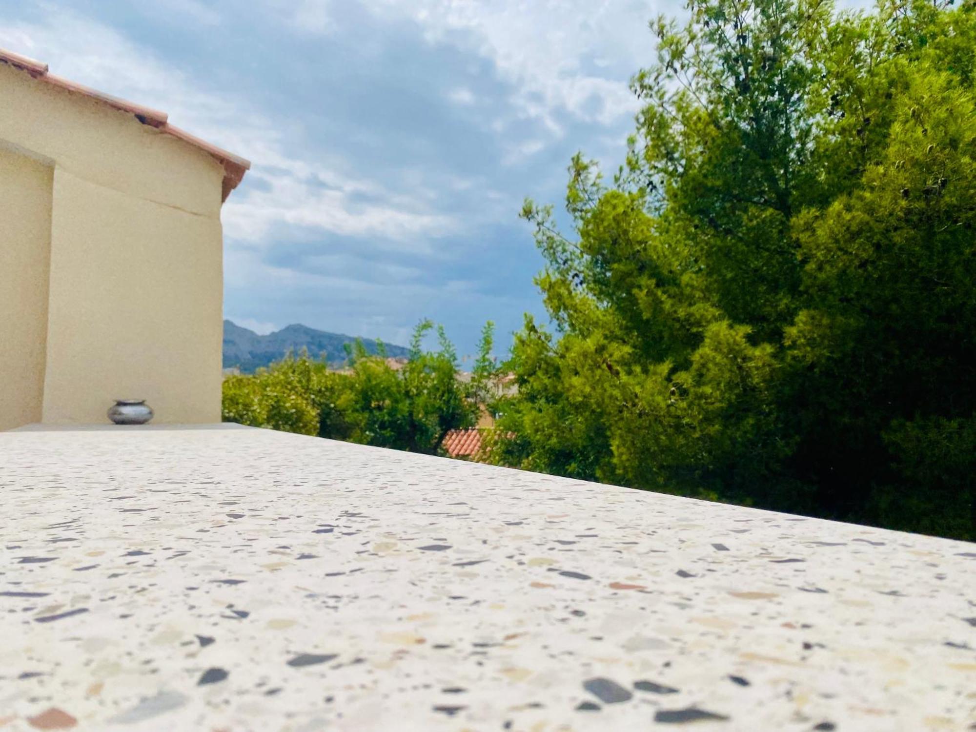 Beau Duplex Marseillais Tres Lumineux