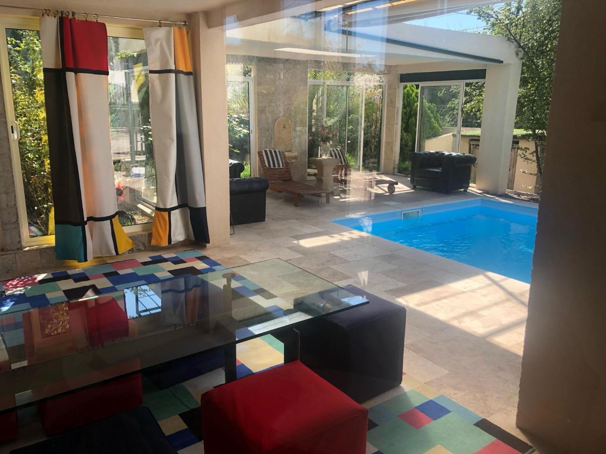 Habitación en casa particular Terrasse Privee Piscine
