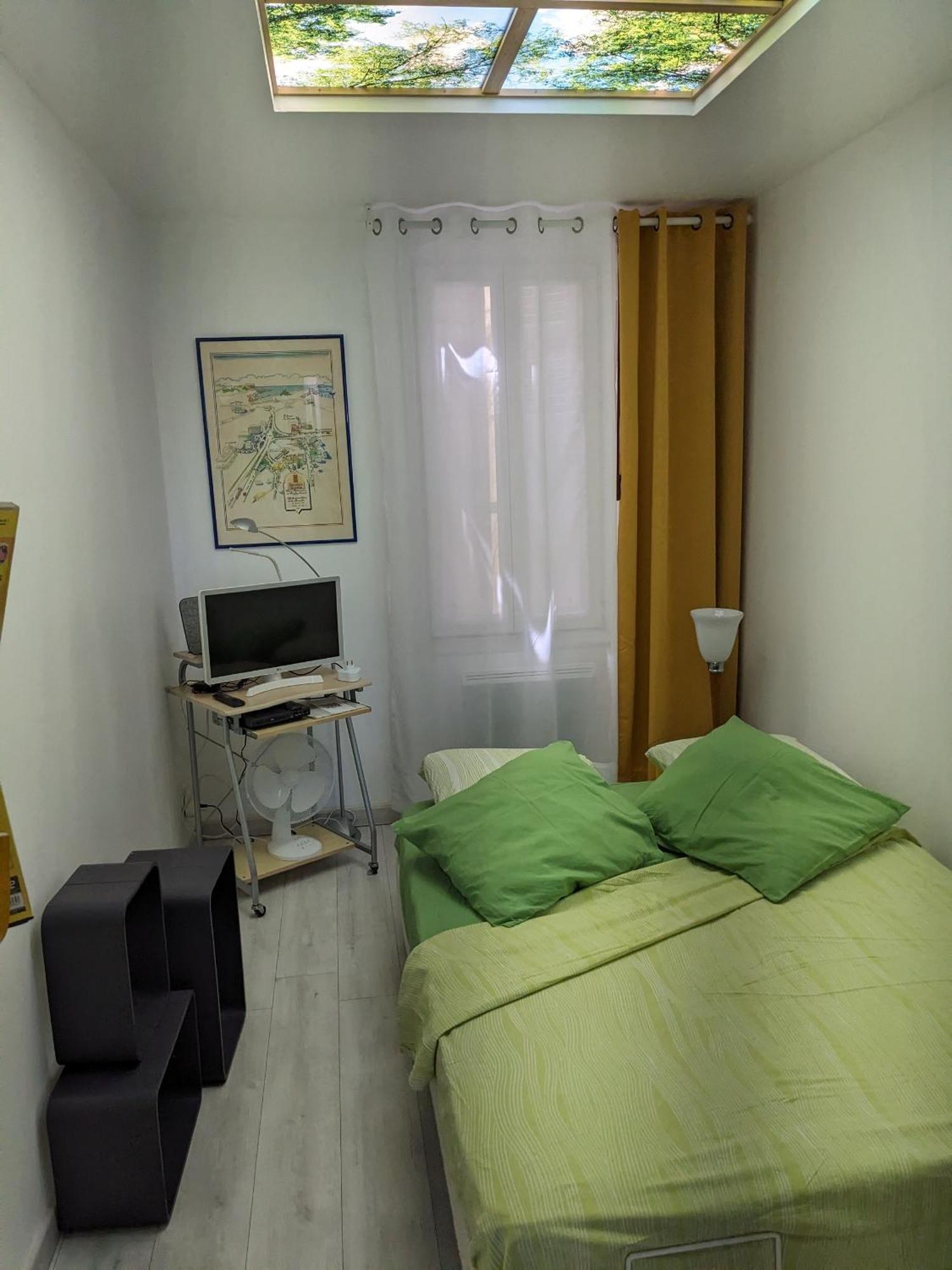 Joli T2 Meuble De 20 M² Situee A 2 Minutes A Pied Du Metro Marsella