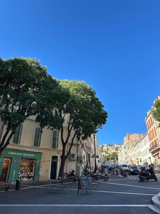Cocon Au Coeur De Notre Dame Apartamento