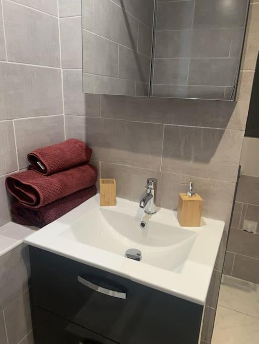 Le Petit Marseillais Apartamento *
