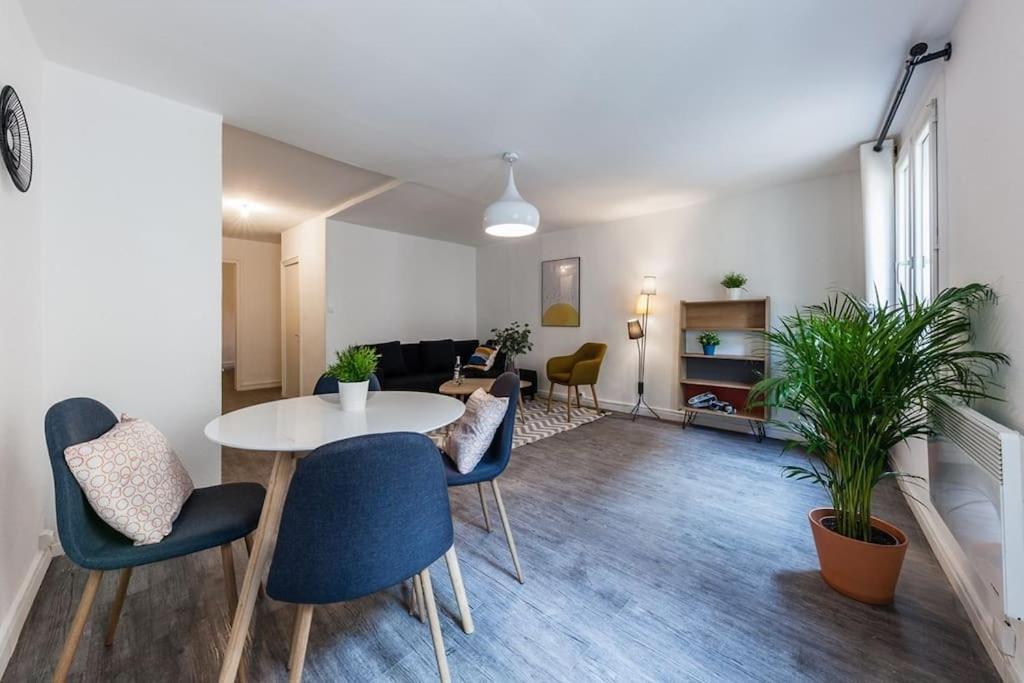 Elegant Au Panier 3em Apartment Marseille