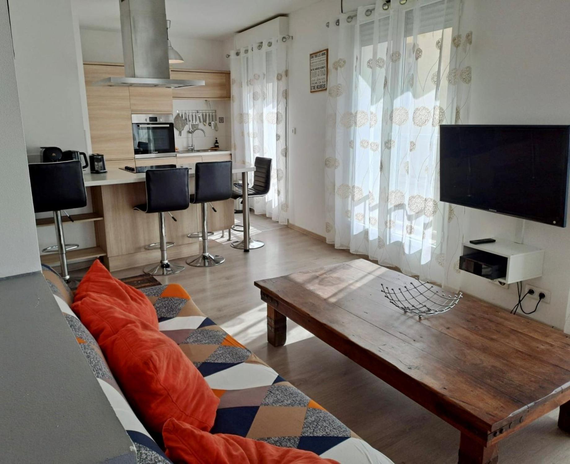 Bail Mobilite Le Phoceen Appart 2 Ch Apartment *