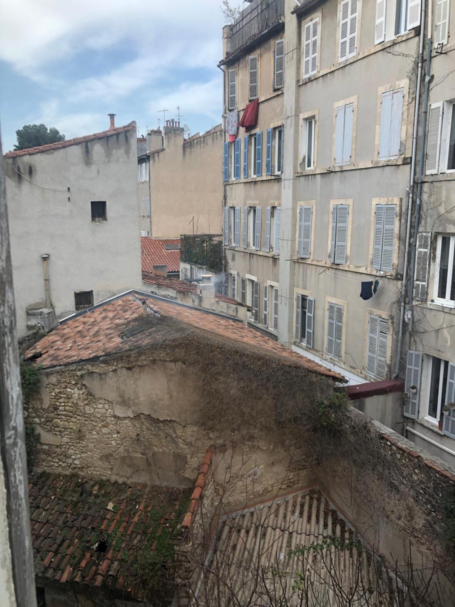 Apartment Au Calme A Marseilles