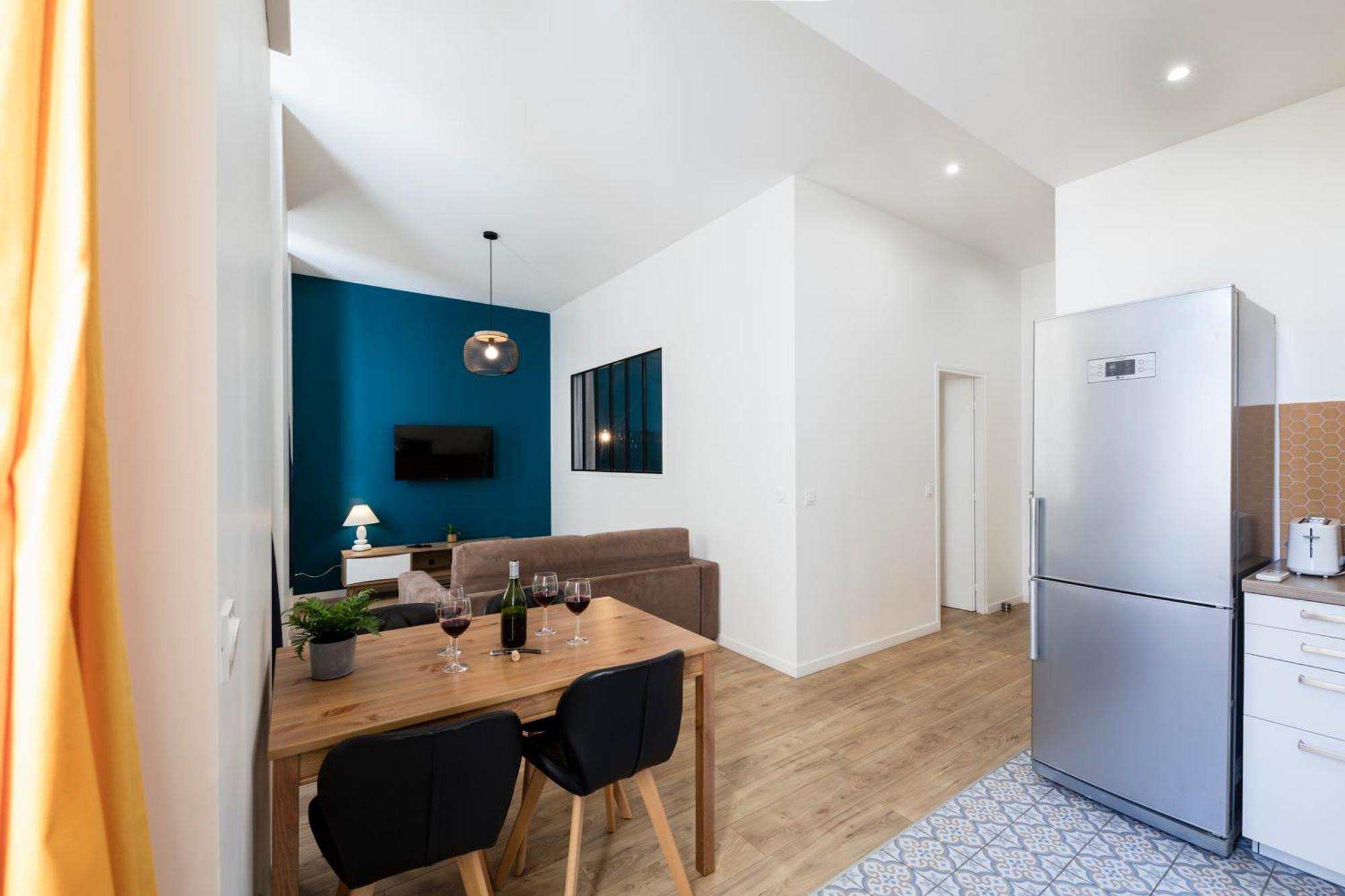 Desiree - Joliette - Saint Charles - Vieux Port Apartment Marseille