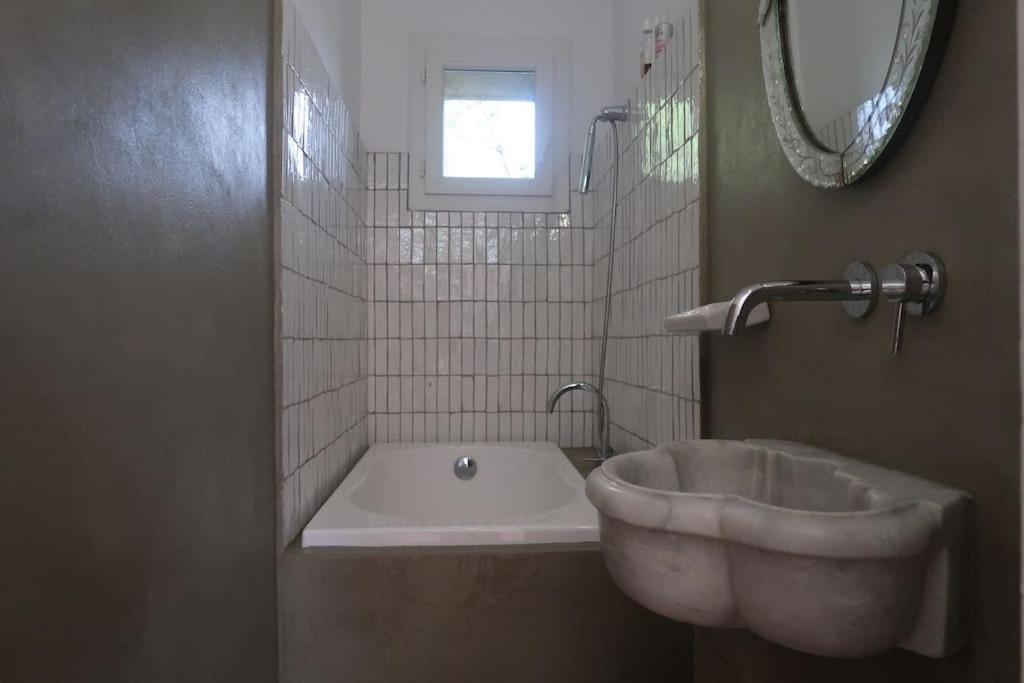 Apartment Maisonnette Du Roucas Marseille