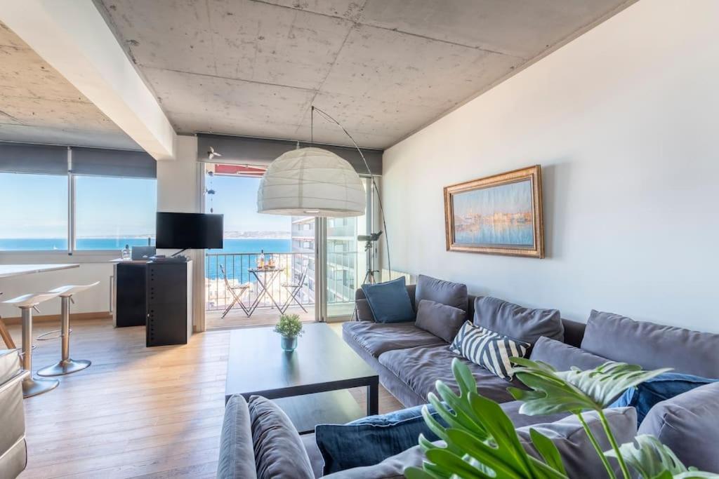 Dream Ocean View With Balcony Close To Beach *