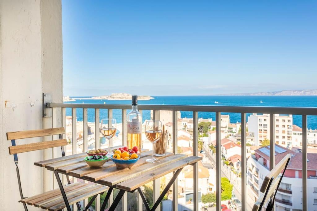 Dream Ocean View With Balcony Close To Apartment
