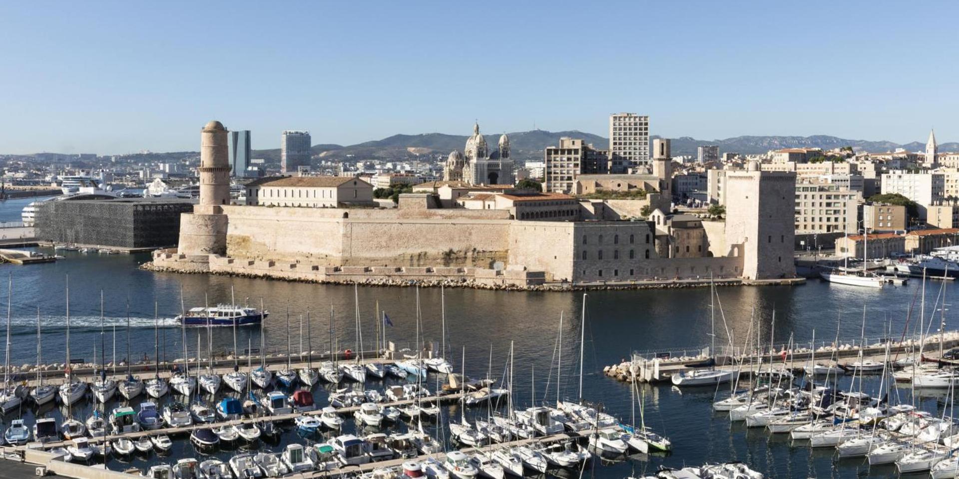 Casa Terra Rossa Le Confort Creatif Au Coeur De Marseille *