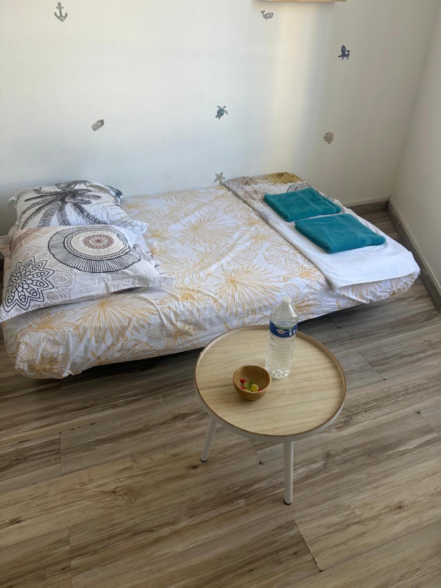 Etoile De Magnifique Deco Et Sable Fin, Votre Sejour A Commence Ici, Centre-ville Appartement