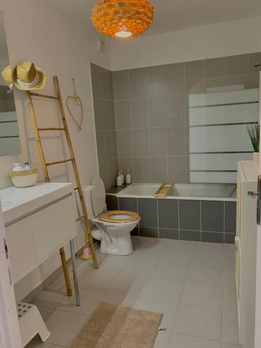 Apartment Neuf, Parking Et Terrasse Proche Velodrome