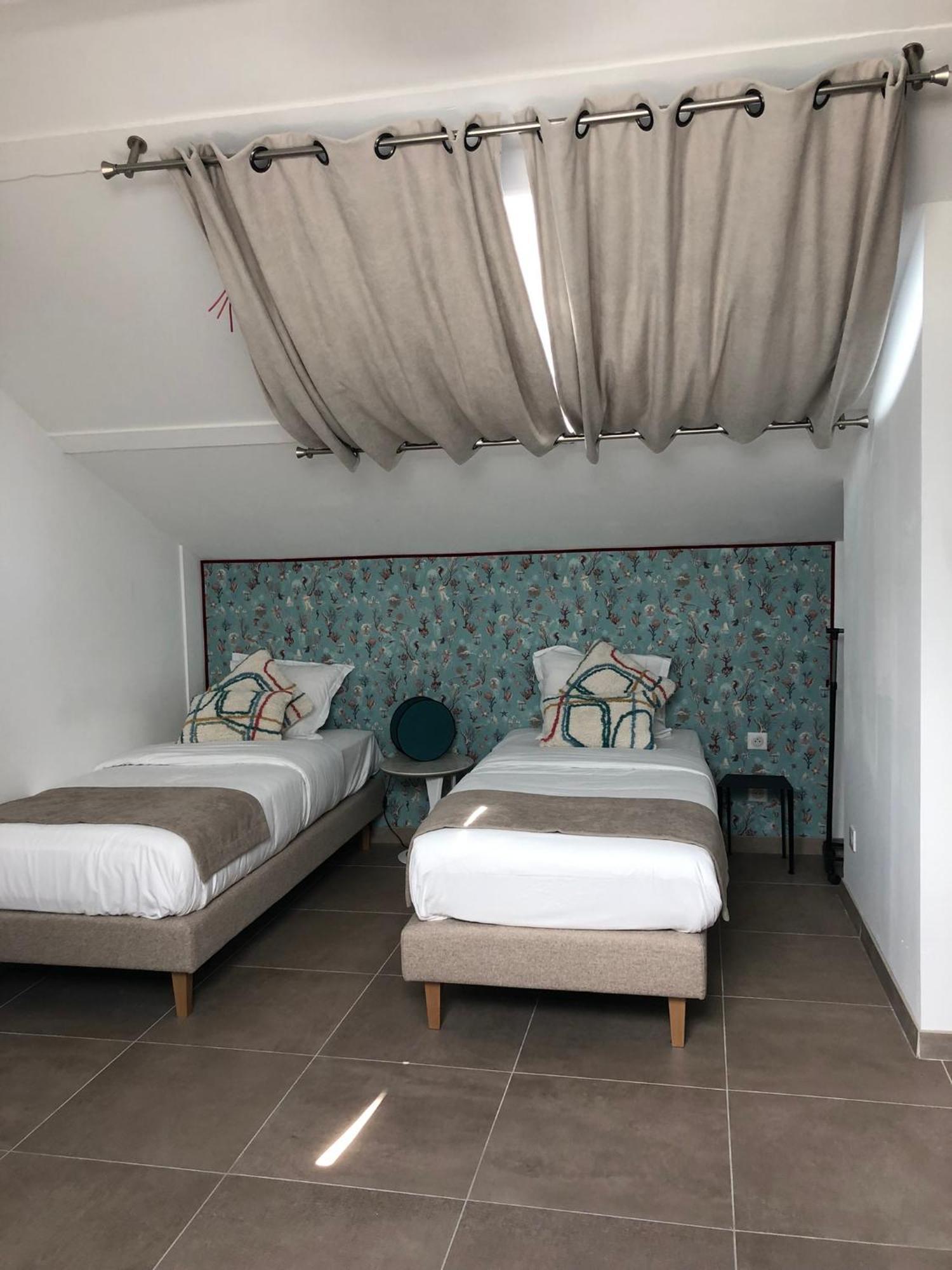 Hotel Mgh Massilia House *