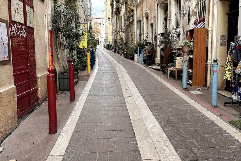 Au Coeur Du Panier T2 Climatise Et Equipe Apartment Marseille