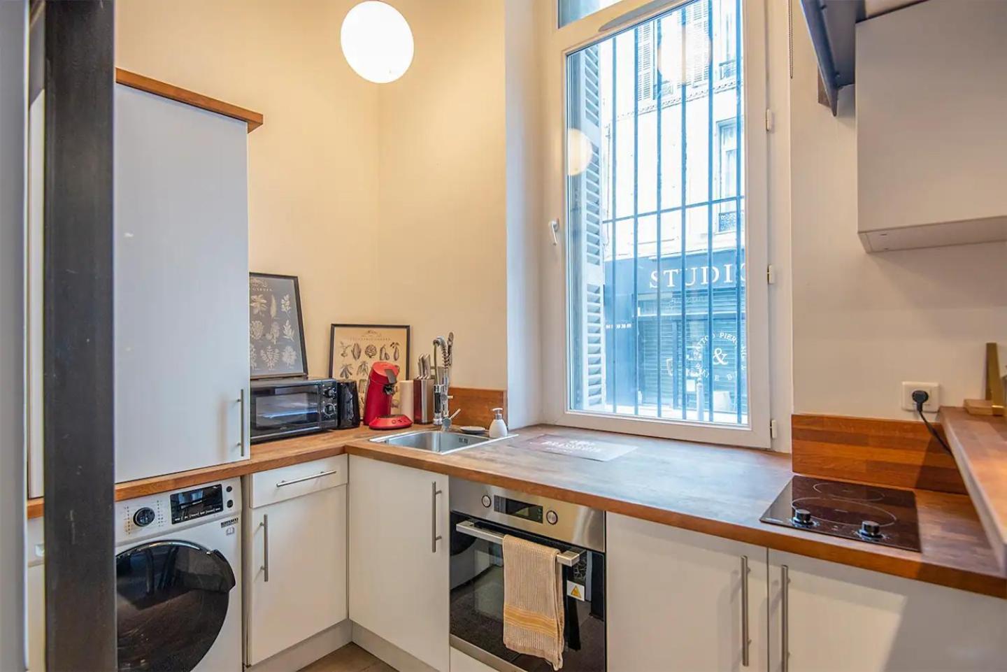 Apartment Tout Equipe Au Coeur De Marseille