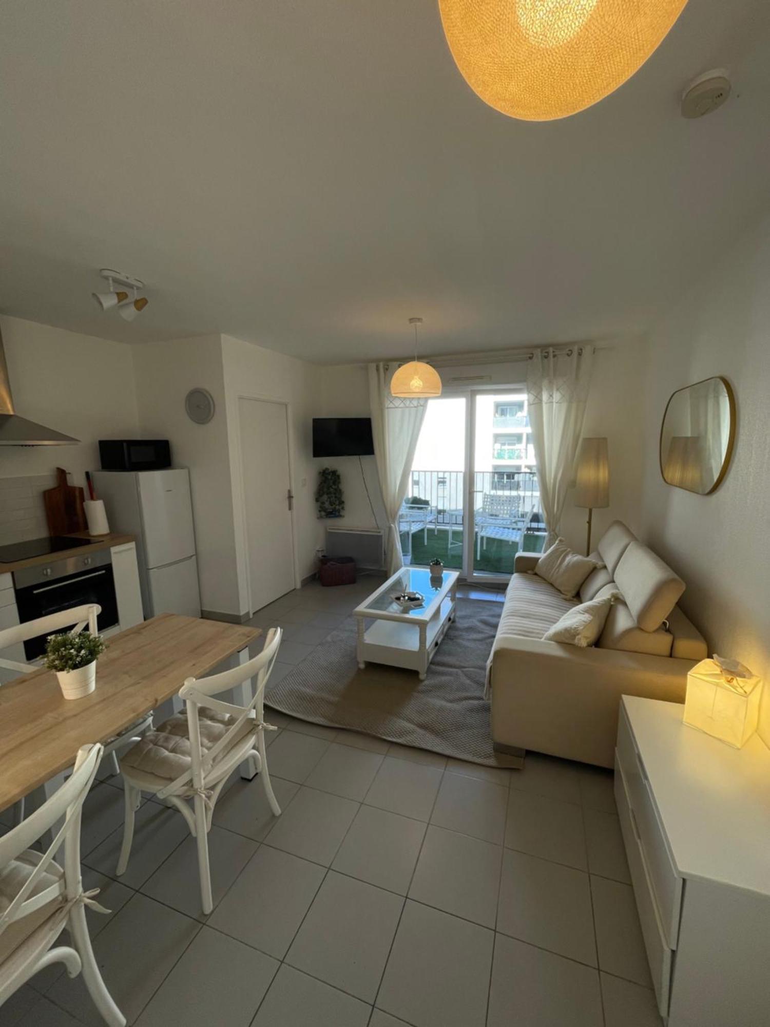 Neuf, Parking Et Terrasse Proche Velodrome Marseille