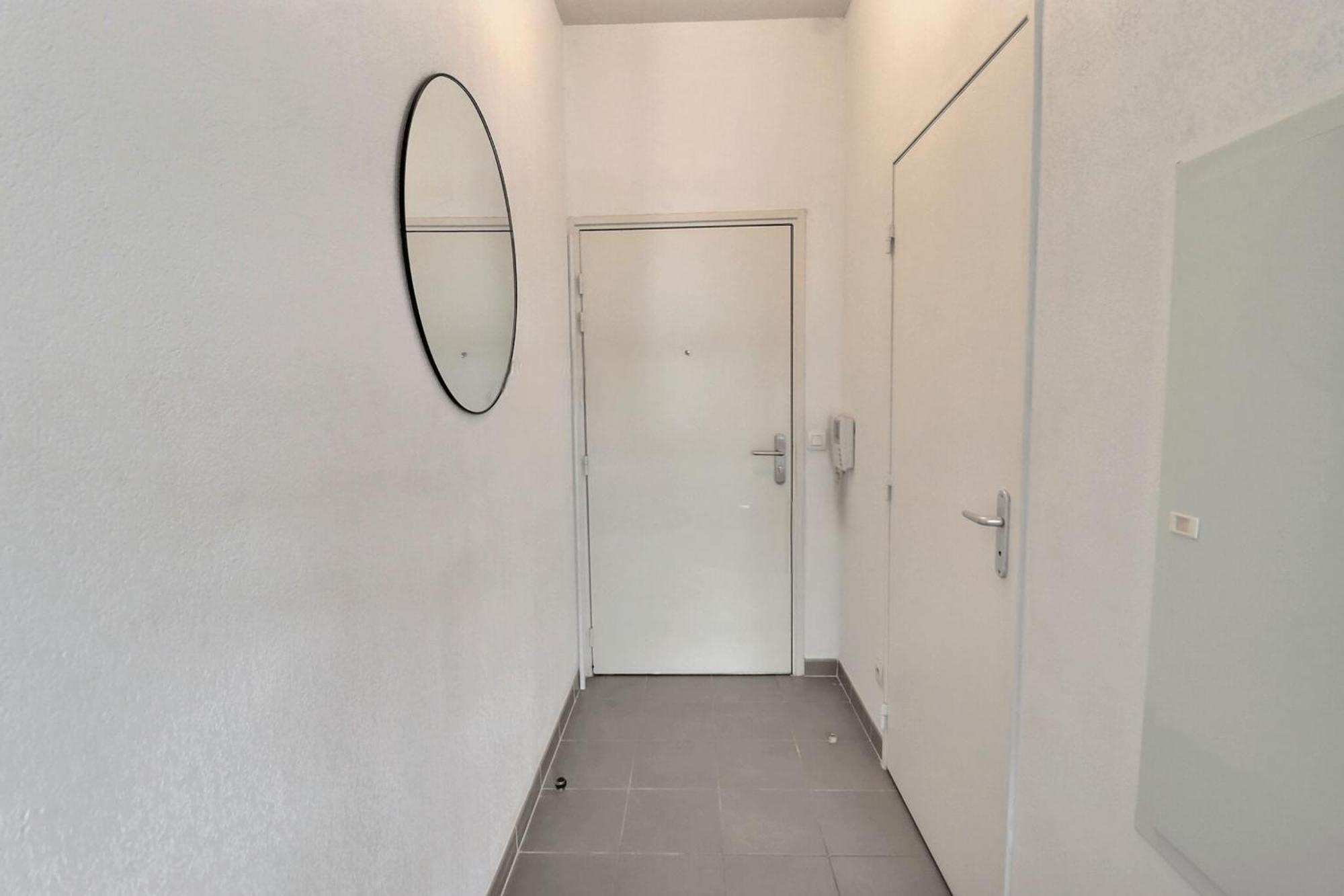 Cosy For 2 In Apartment Marseille