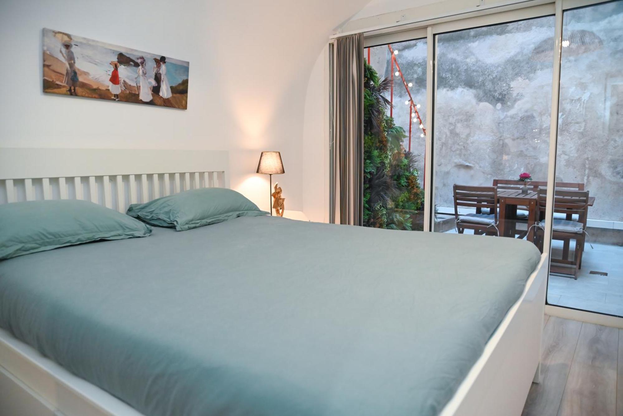 Apartment Au Coeur Du Vieux-port - Cosy Au Calme - 2 Avec Sa Cour Privee - La Criee *