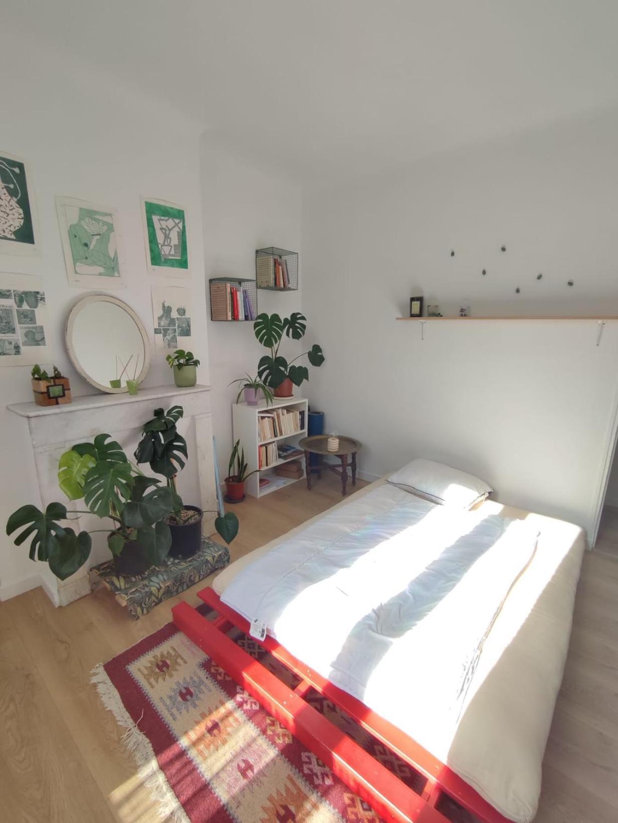 Sunny And Fully Furnished Duplex In Apartment