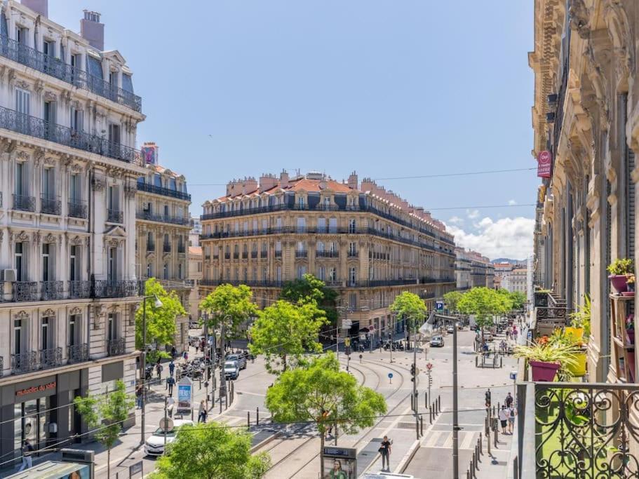 Sur La Rue De La Republique Appartement *