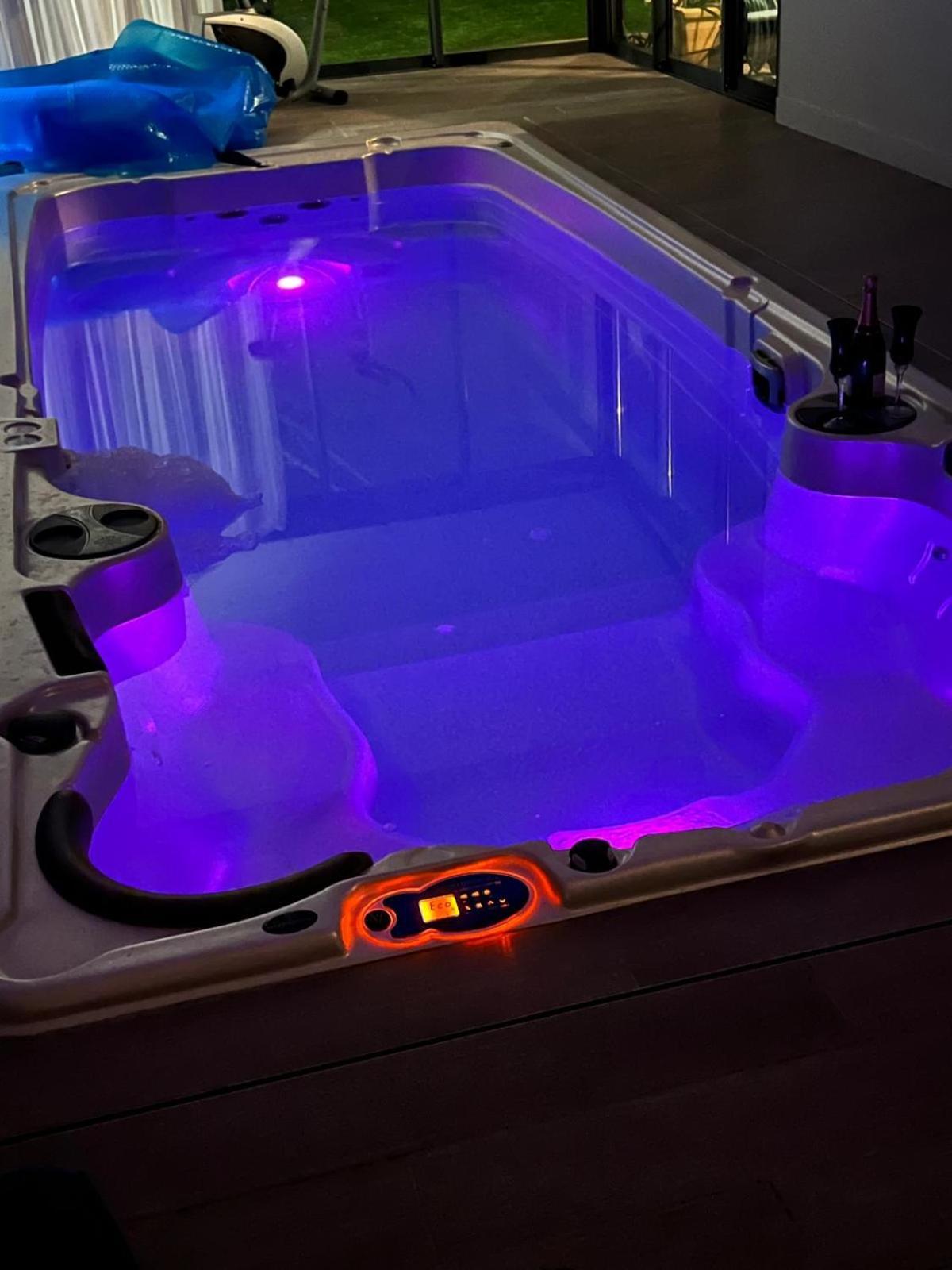 Avec Jacuzzi By Queen Villa Marseille
