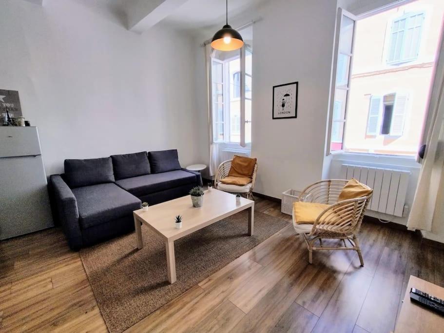 50sqm In Old Port 2 Bedrooms 6 Max
