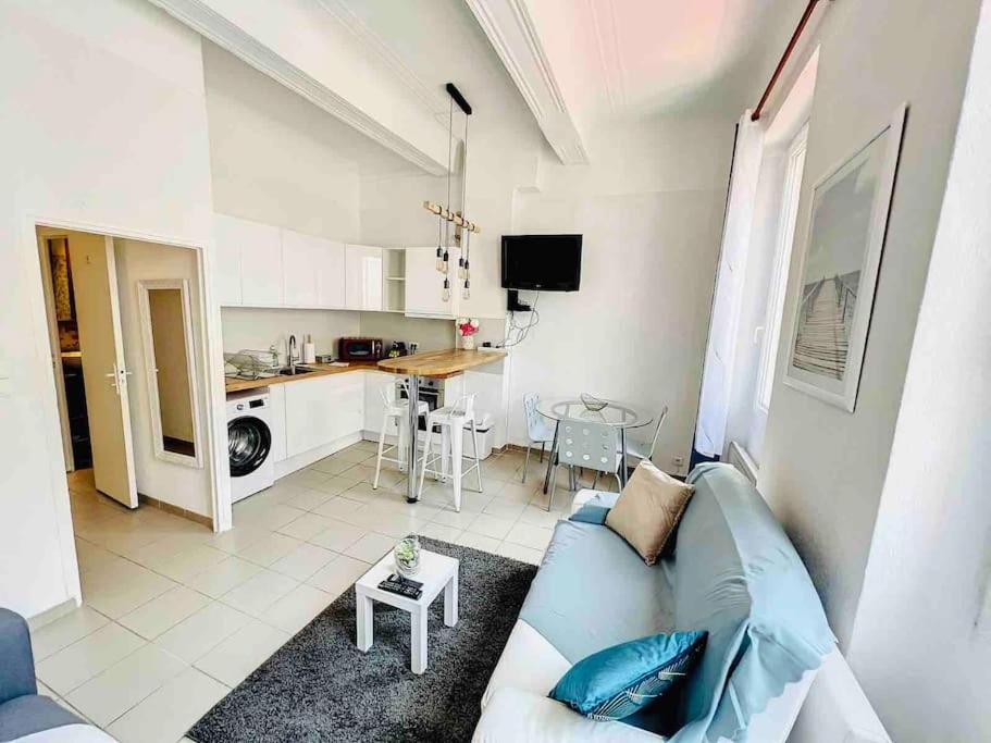 Apartment Marseille, Vieux-port, Opera ,t2, Center 13001 *