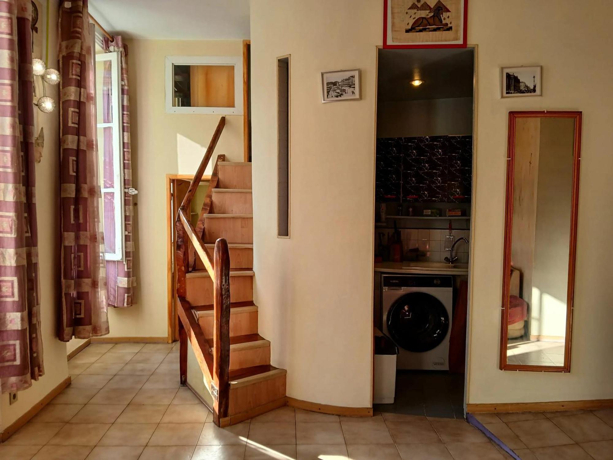 Spacieux Au Coeur De 90 M² Parking Inclus *