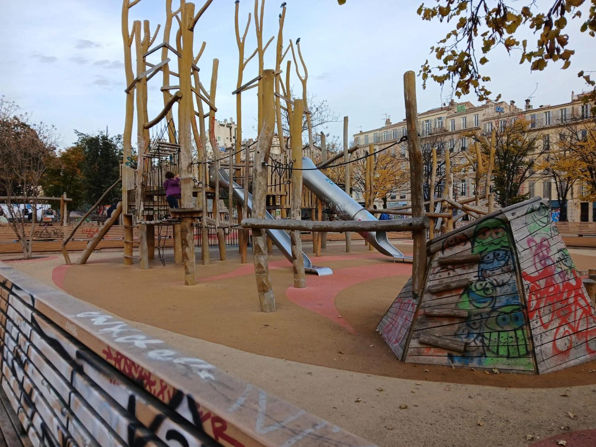 Spacieux Au Coeur De 90 M² Parking Inclus Apartment Marseilles