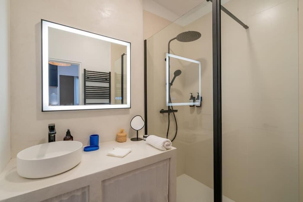 Confort Et Elegance A 2 Pas Du Vieux Port - Chezso Apartment *