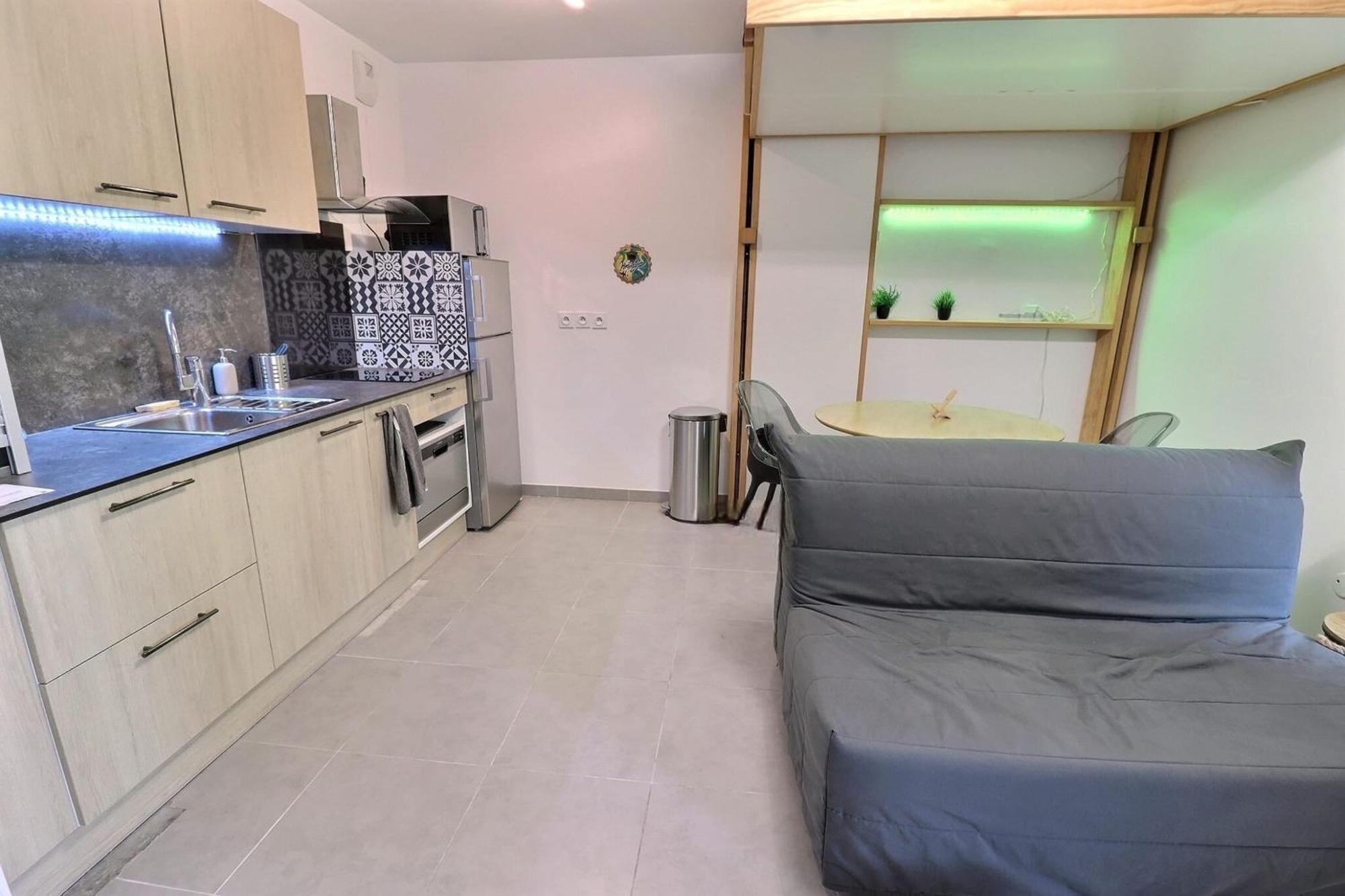 Apartment Near The Beaches Of *